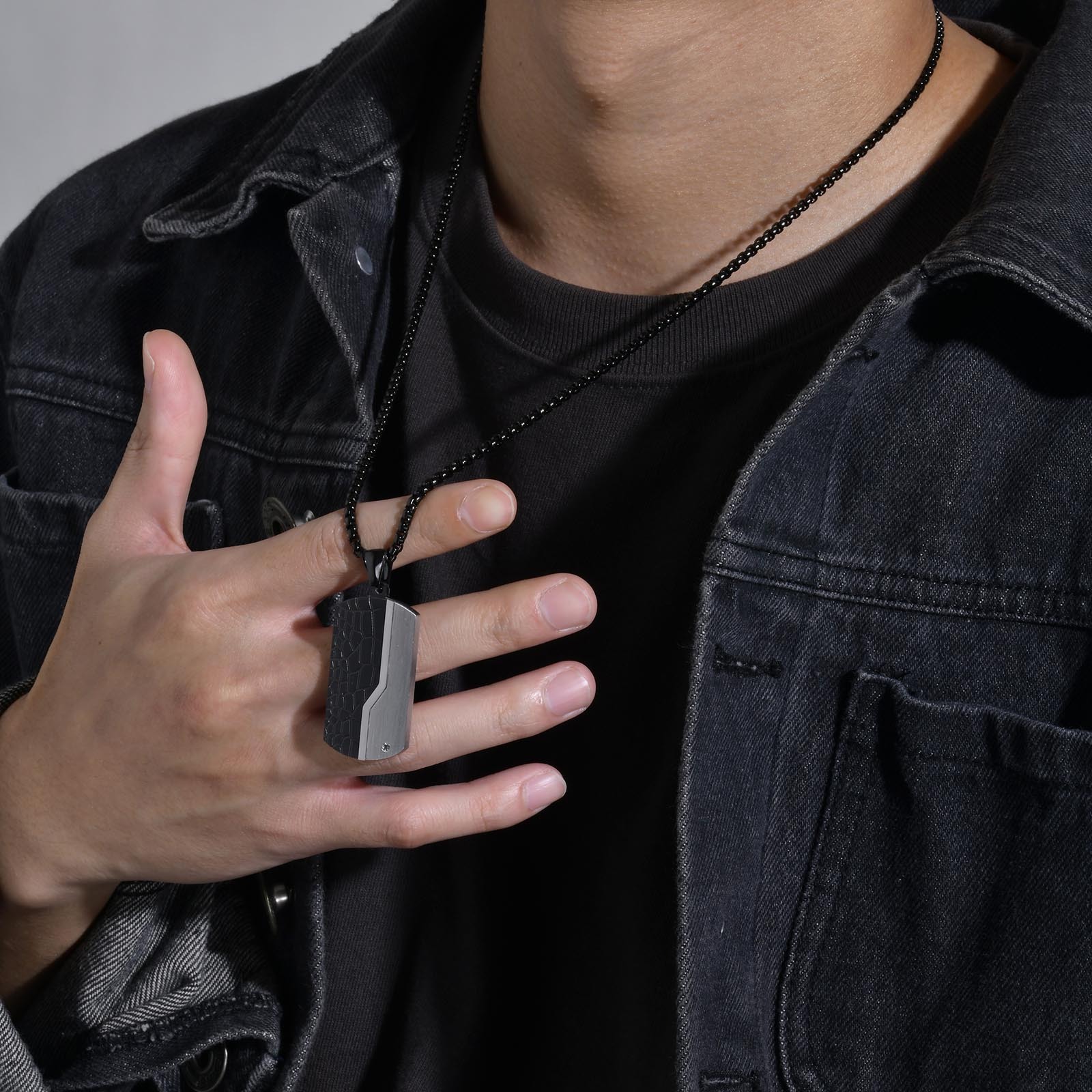 Stylish Mens Pendant Necklace, - Mens Dog Tag Necklace recension och pris