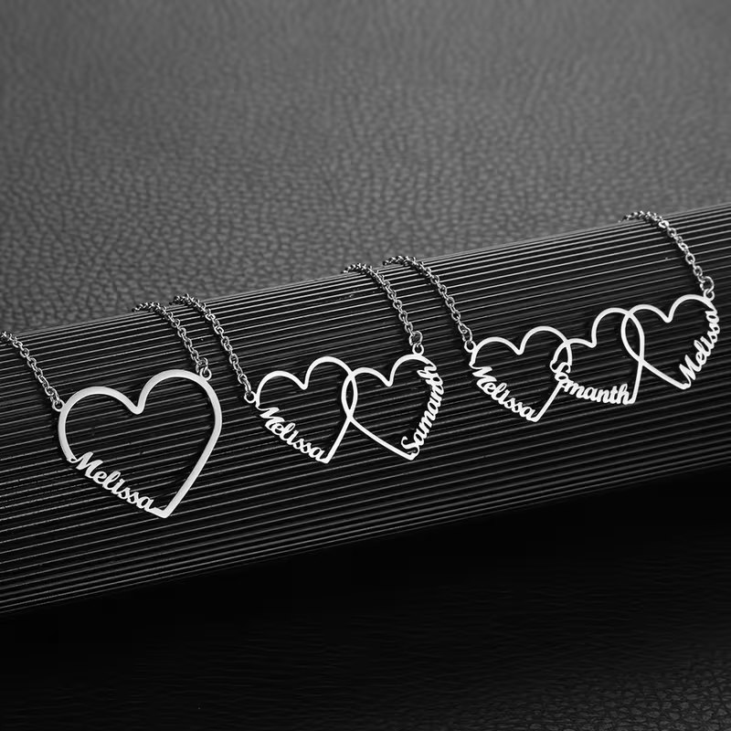 Custom Interlocking Heart Name - Engraved Name Necklace recension och pris