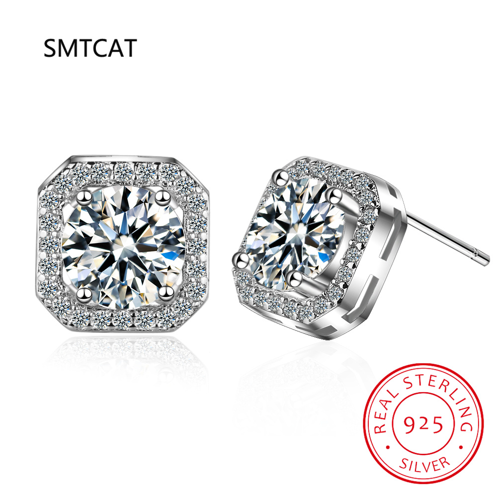 Square Cut Moissanite Diamond  - Diamond Stud Earrings recension och pris