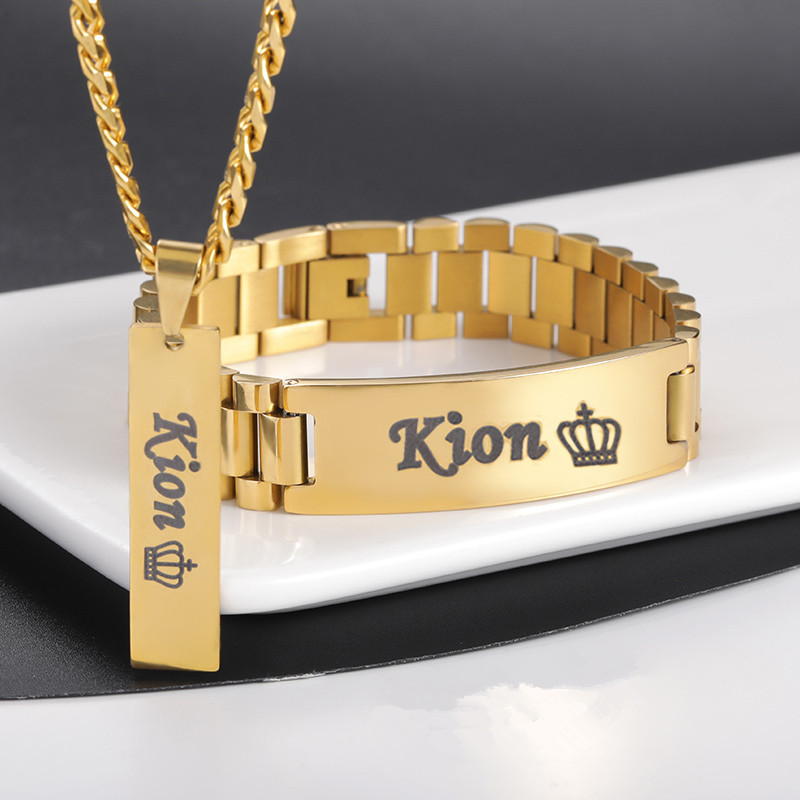 Custom Men Name Necklace Big B - Engraved Name Necklace recension och pris